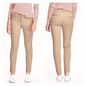 OLD NAVY LE PIXIE SIZE: REGULAR 4